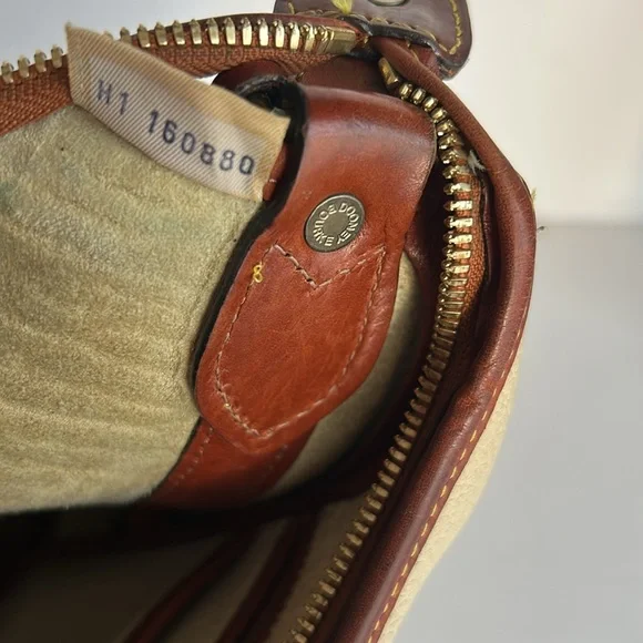 Dooney and Bourke Vintage Brown and Black Pebbled Leather Hobo Shoulder Bag
Y2k - Picture 16 of 17